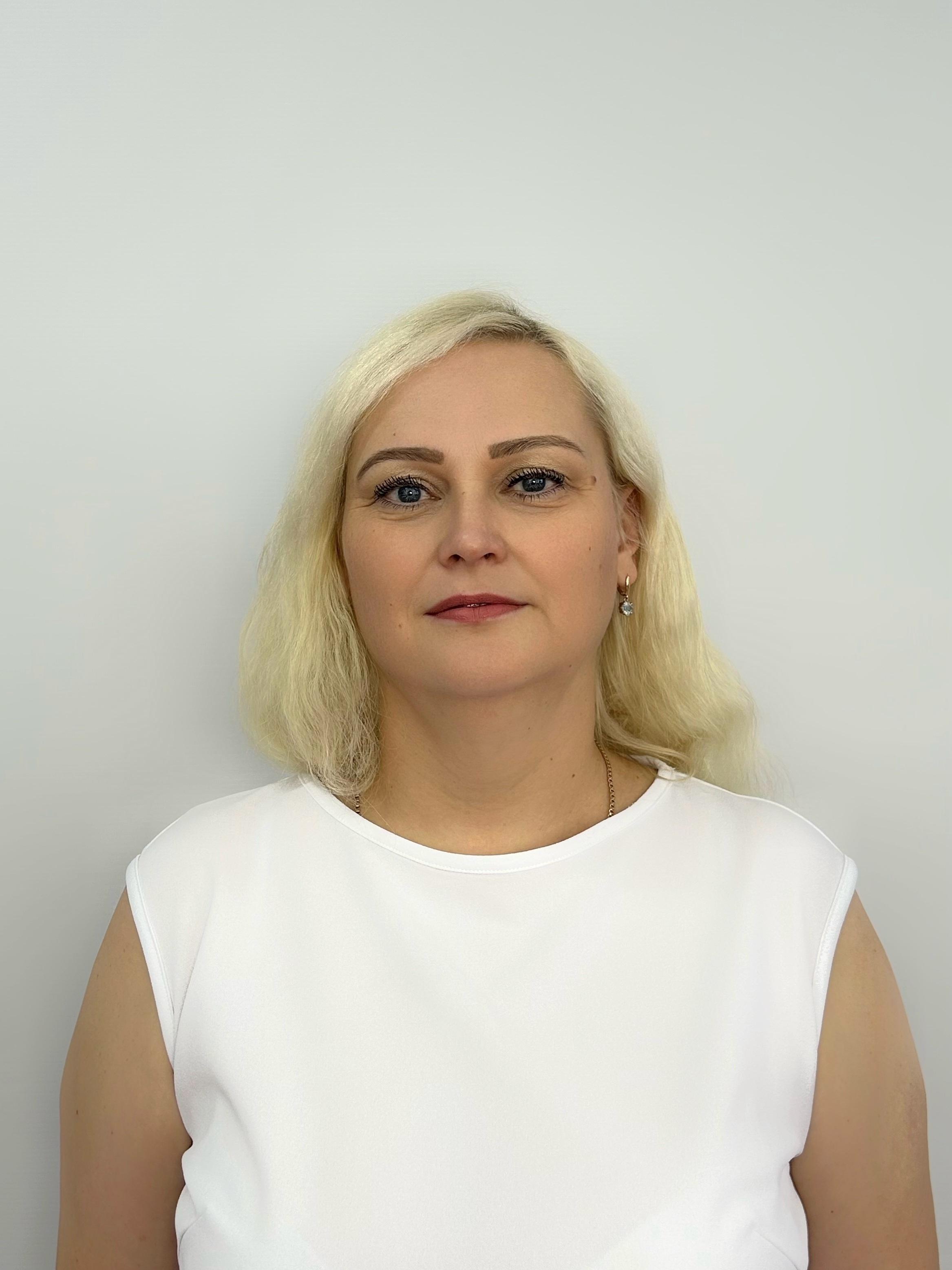 Буга Елена Валерьевна.